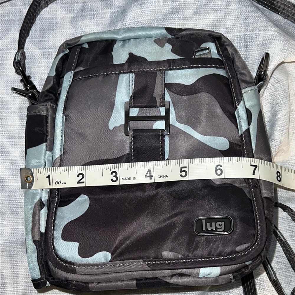 Lug Can Can Blue Camo Crossbody/Belt Bag Purse - Picture 10 of 14